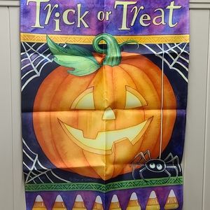 "Trick or Treat" Flag